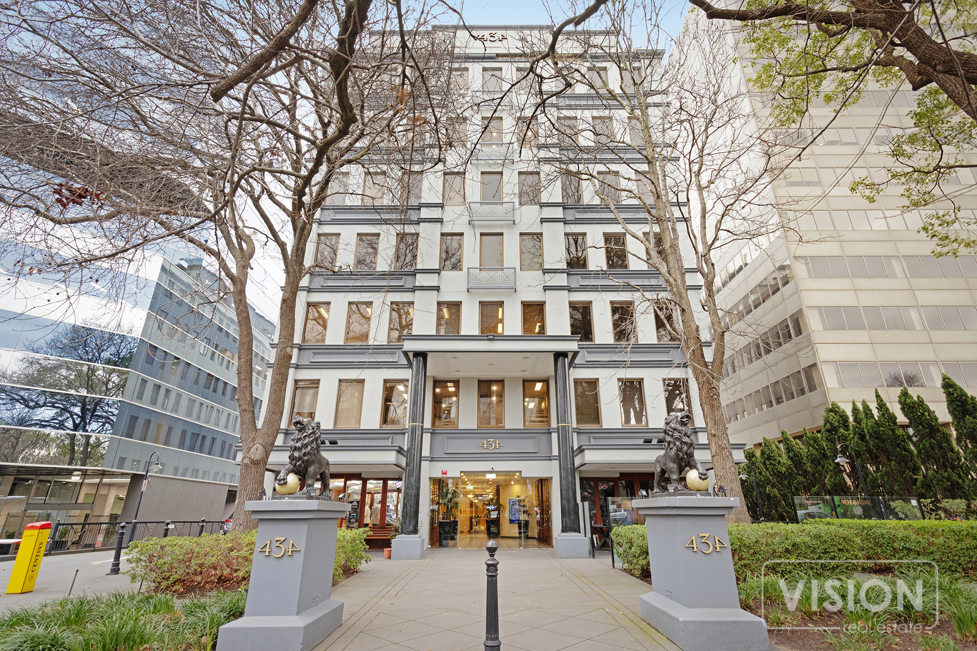 PRIME LOCATION OFFICE WITH PARKING