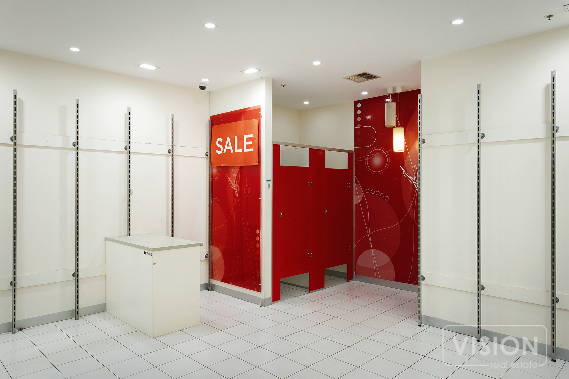VERSATILE RETAIL OPPORTUNITY IN NORTHCOTE PLAZA