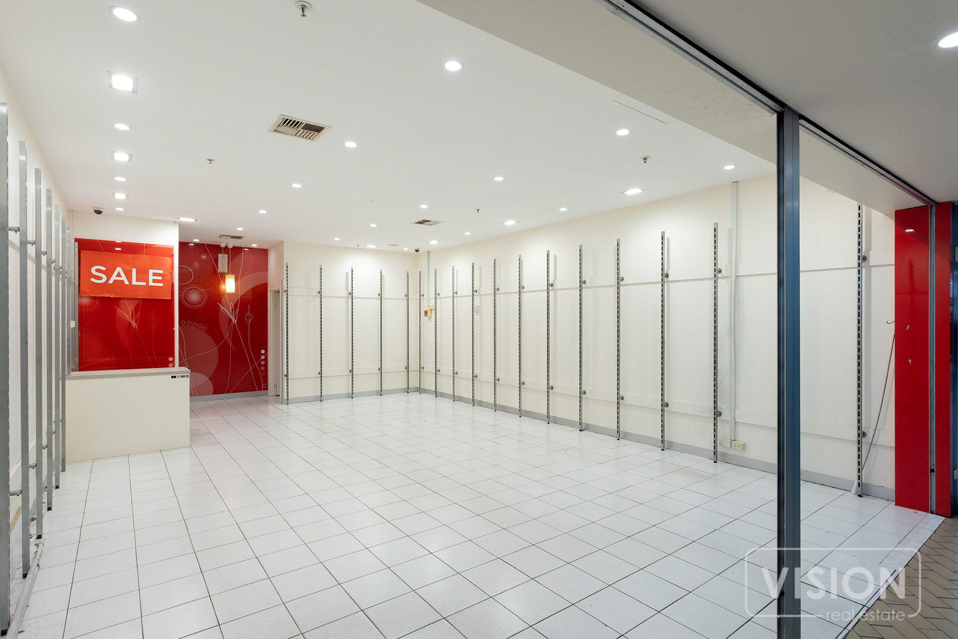 VERSATILE RETAIL OPPORTUNITY IN NORTHCOTE PLAZA