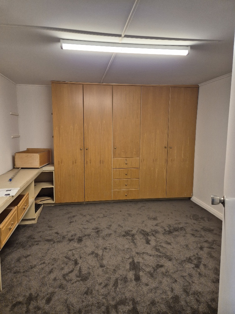 Large Warehouse/Workshop Available Immediately