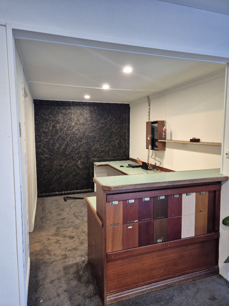 Large Warehouse/Workshop Available Immediately
