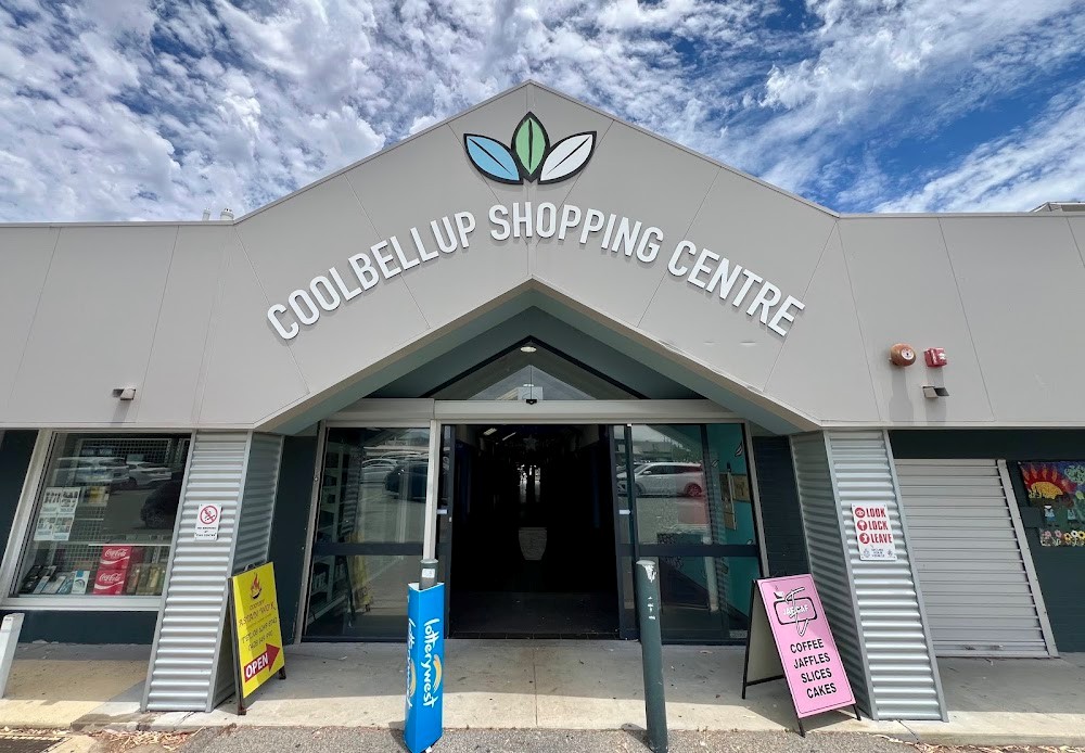 FOR SALE - Strata Property in Established Coolbellup Shopping Centre