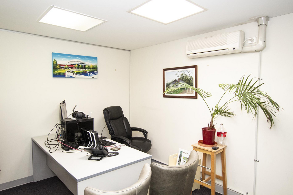 Last 2 offices for rent  ***** one small office available*****a large one left*****