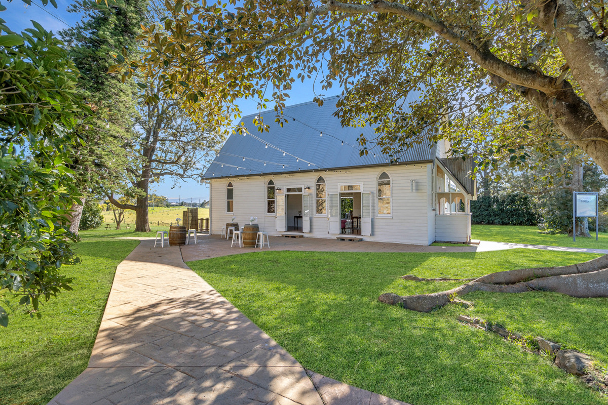 Long-term investment with award-winning Hunter Valley wedding tenant