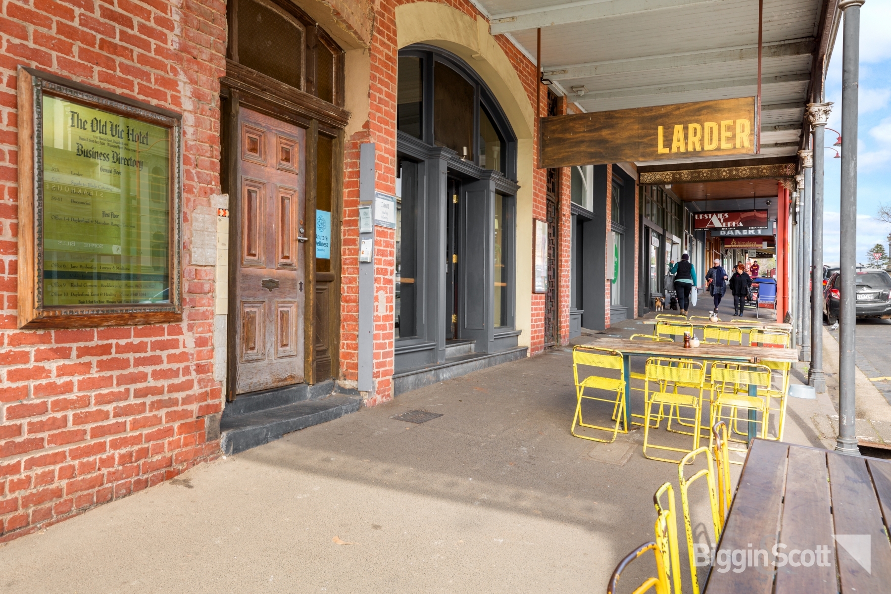 Well-Positioned First-Floor Office Suite in Iconic Daylesford Building