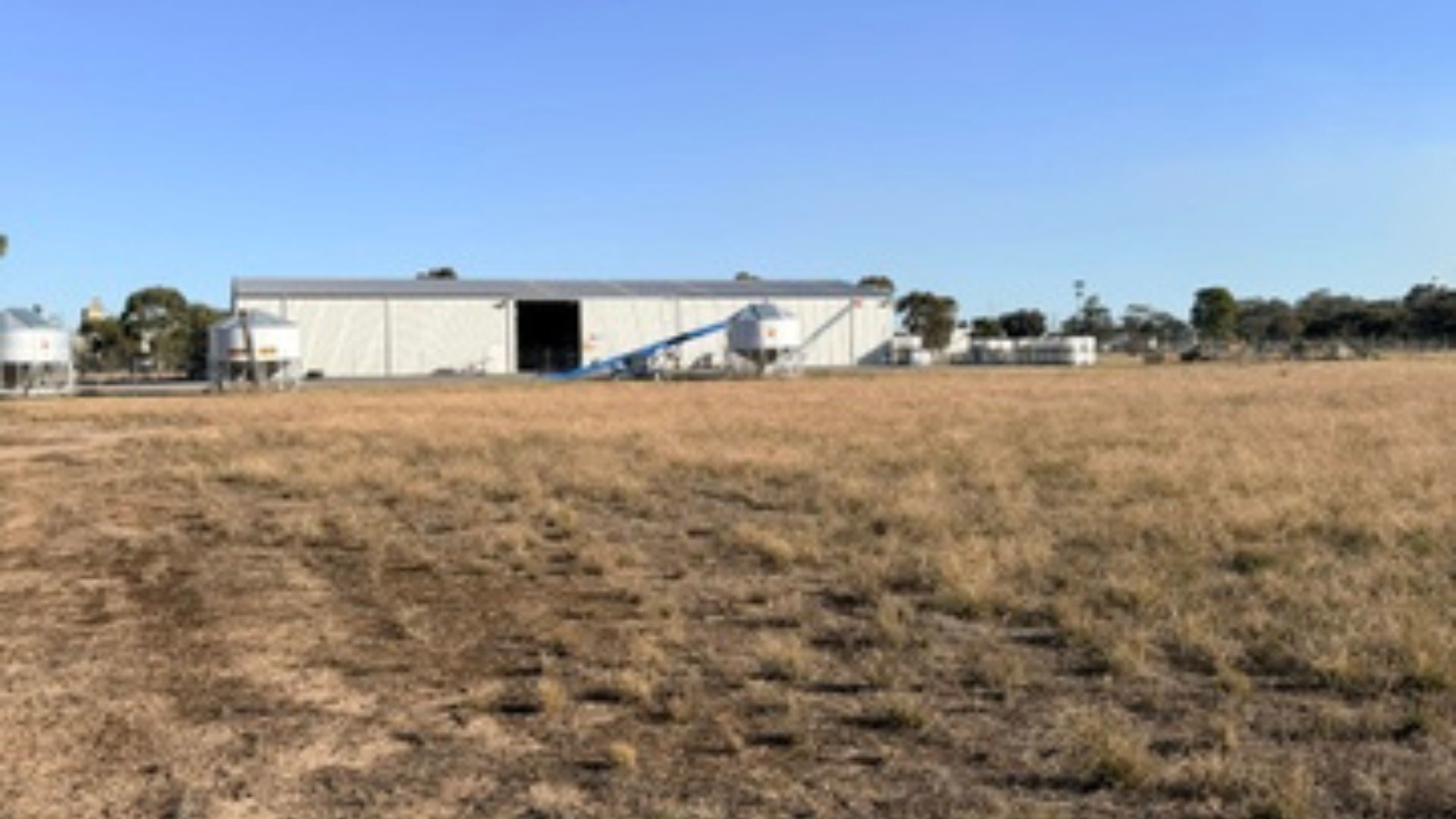 Prime Highway Frontage Development Opportunity  Warracknabeal