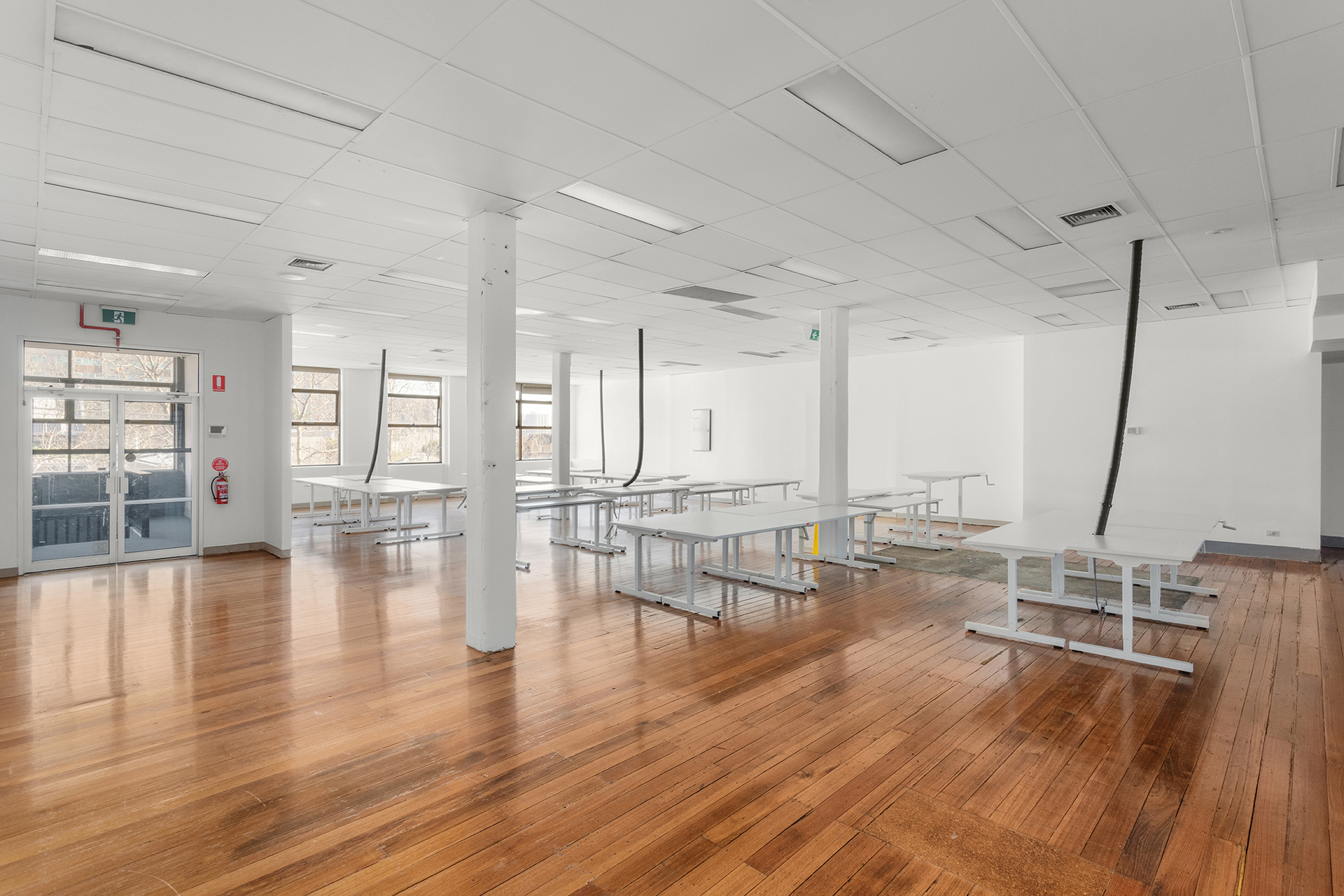 Light-Filled Open-Plan Office Ready for Immediate Occupation - 2x Car Parks