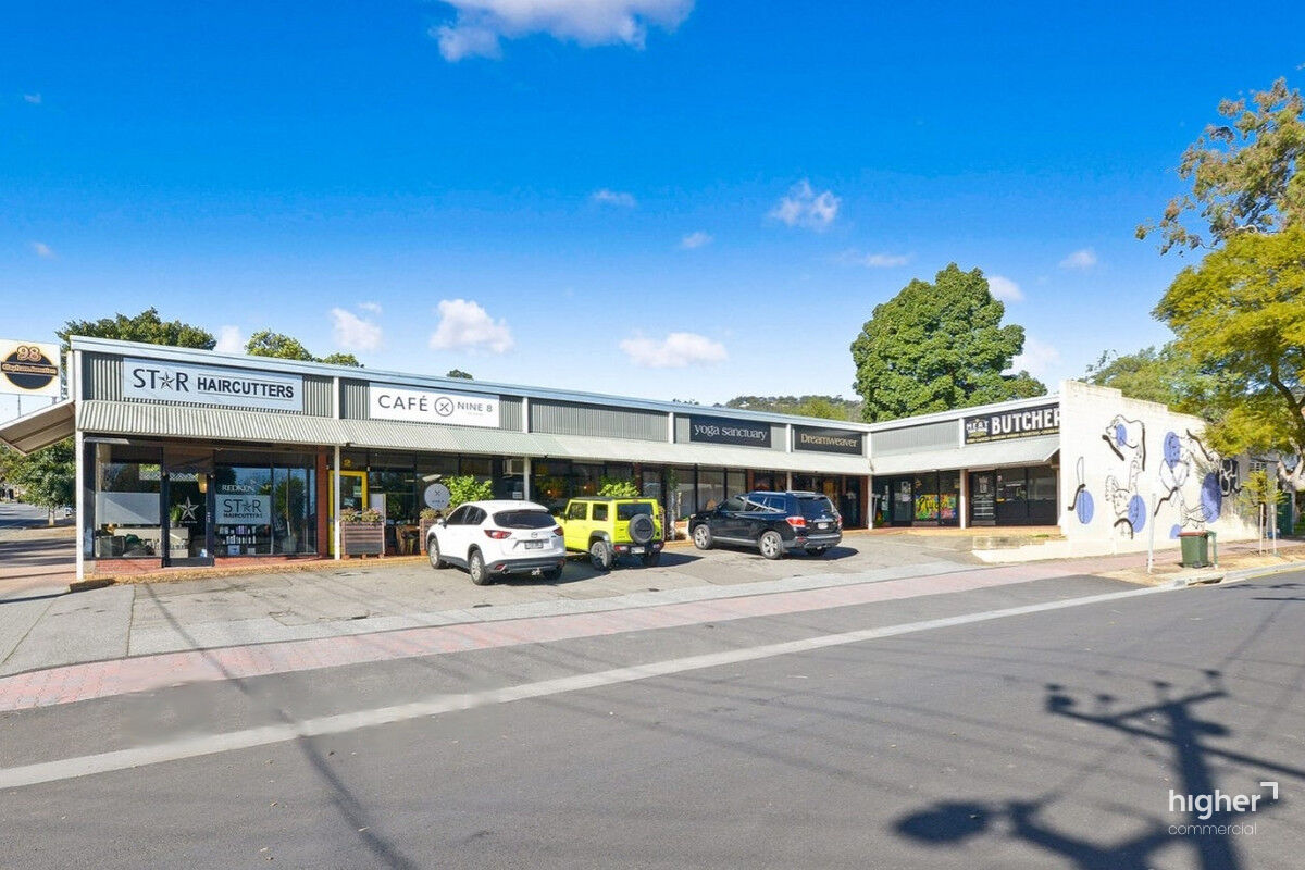 Boutique Retail Shopping Strip