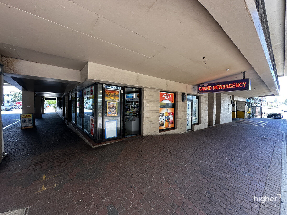 Prime Commercial Retail Space for Lease