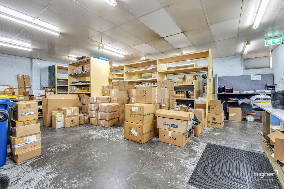 Flexible Warehouse/ Office in Prime Location