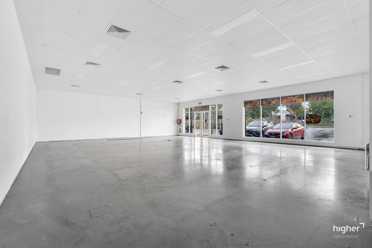 High-Exposure Retail Tenancy/Showroom