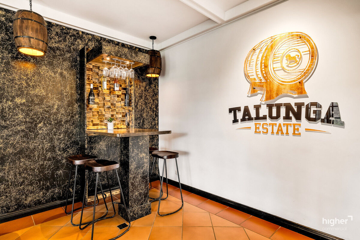 Stunning Trade-Ready Residence and Function Centre for Sale or Lease