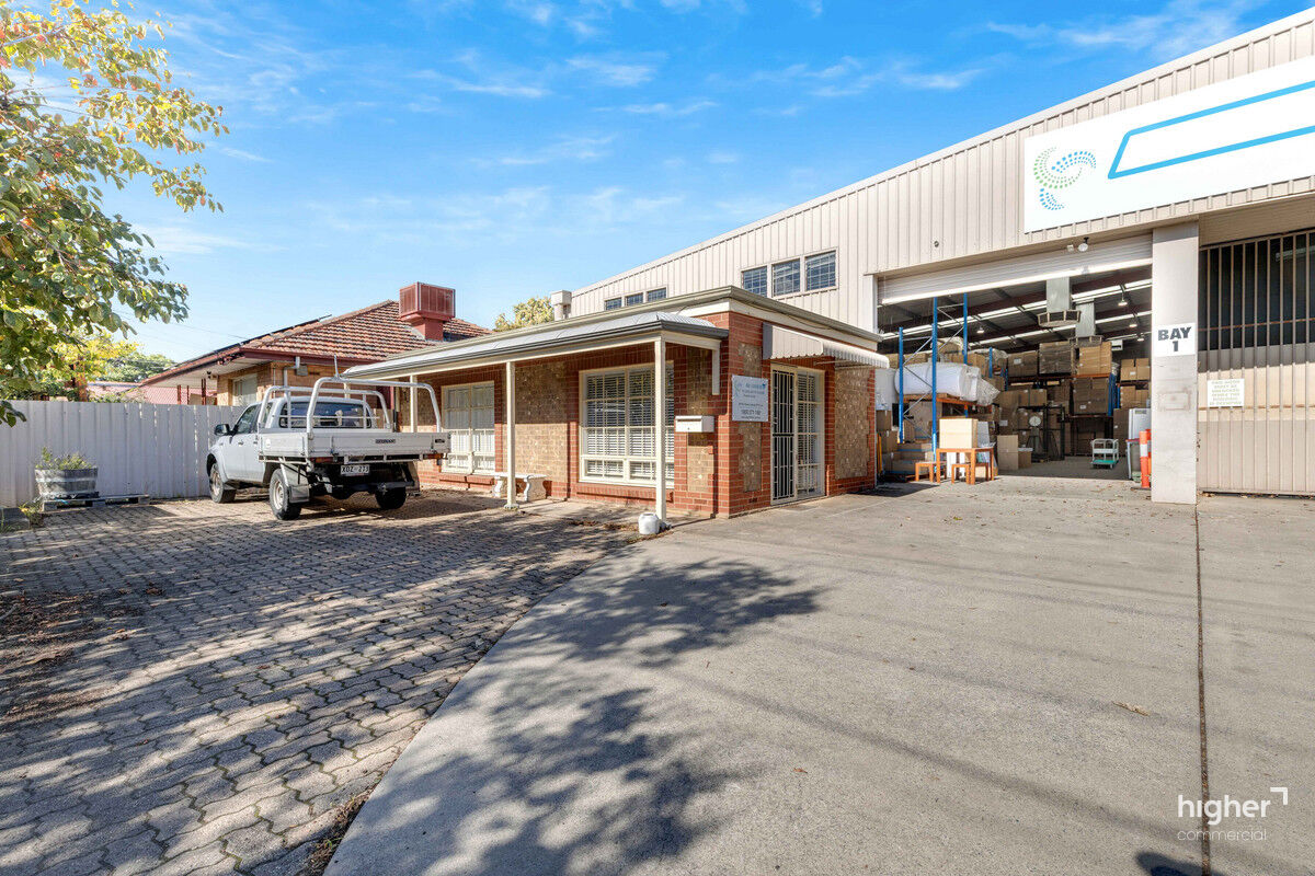 High-Clearance Warehouse/Office
