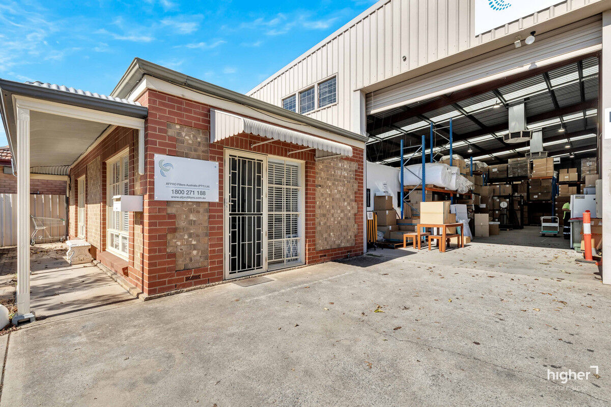 High-Clearance Warehouse/Office