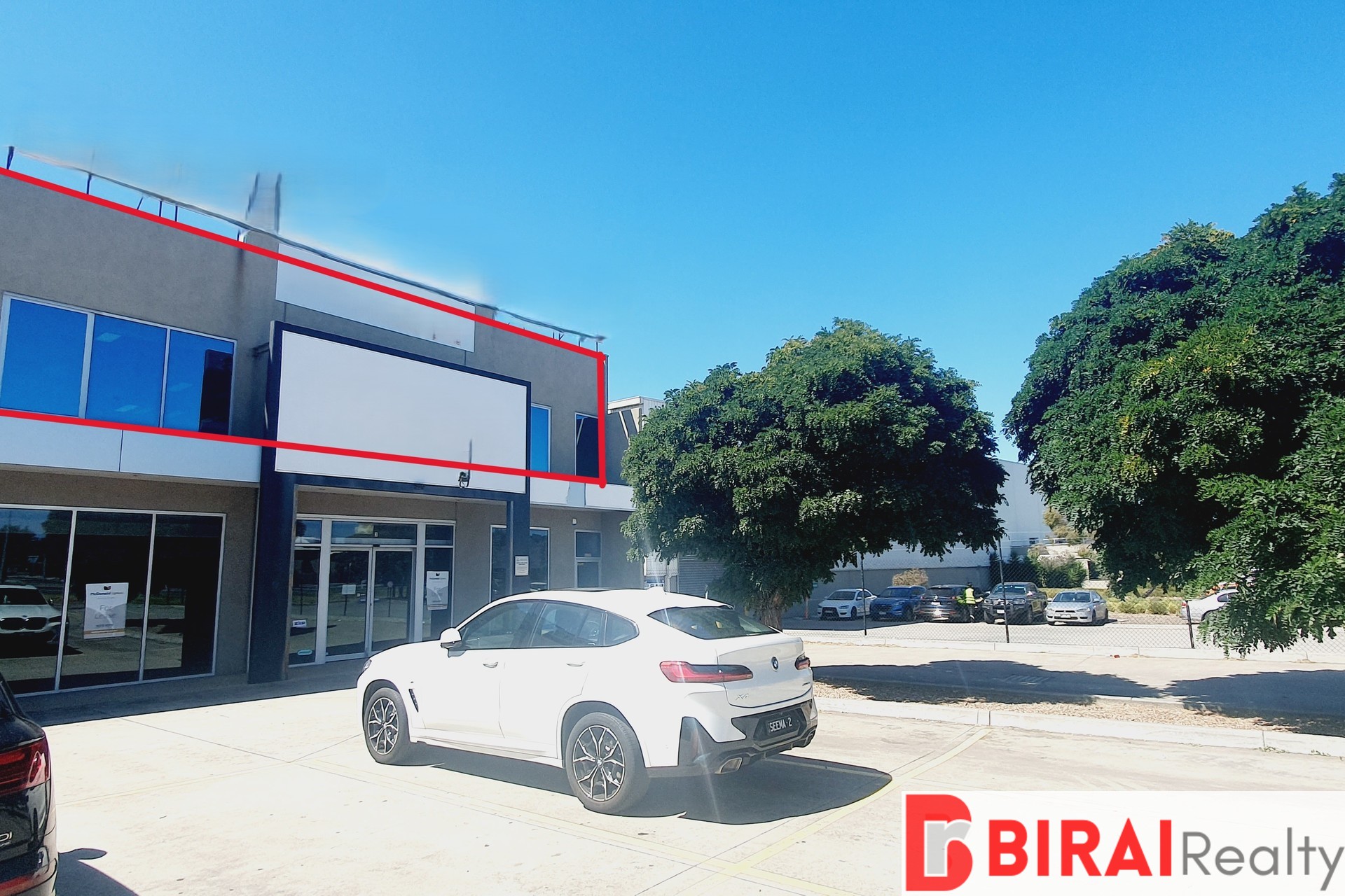 Road-front office for SALE in Deer Park 150M2*