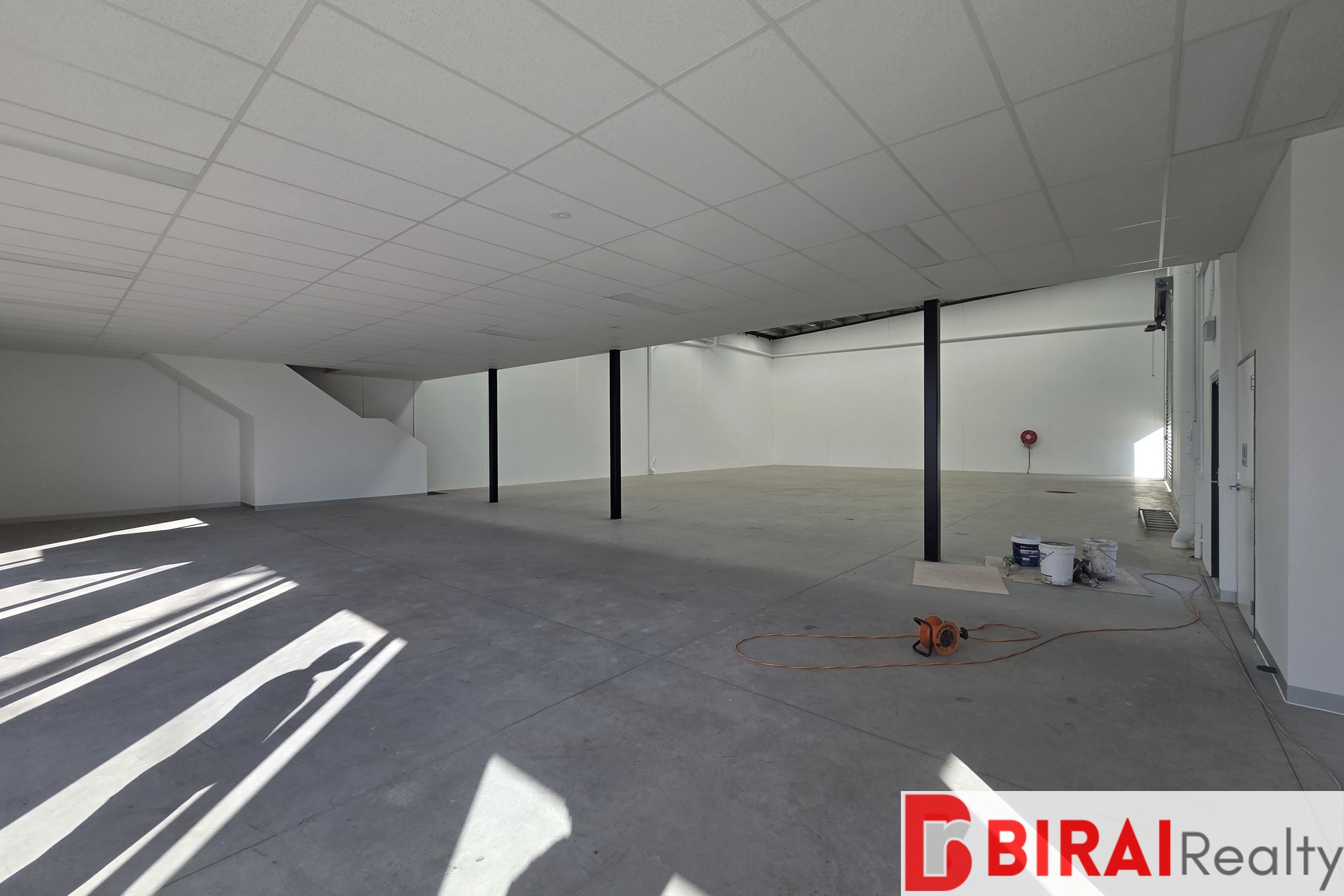 BRAND NEW WAREHOUSES FOR LEASE IN HOPPERS CROSSING 204M2* up to 650M2*