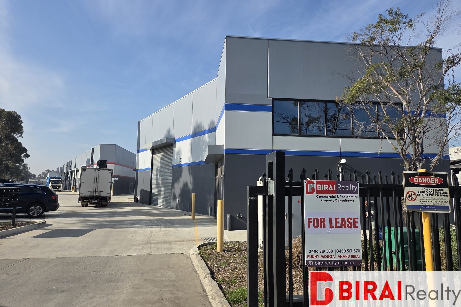 WAREHOUSE FOR LEASE IN BROOKLYN 170M2*