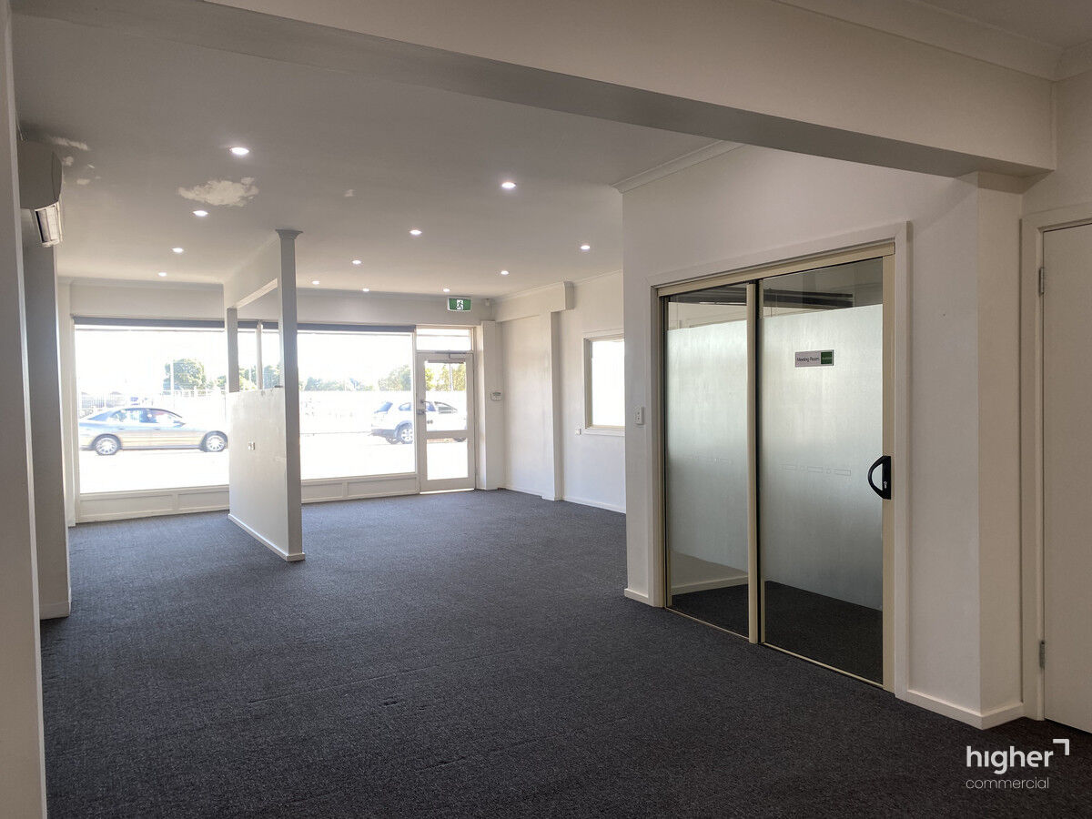 High Profile Office/Warehouse
