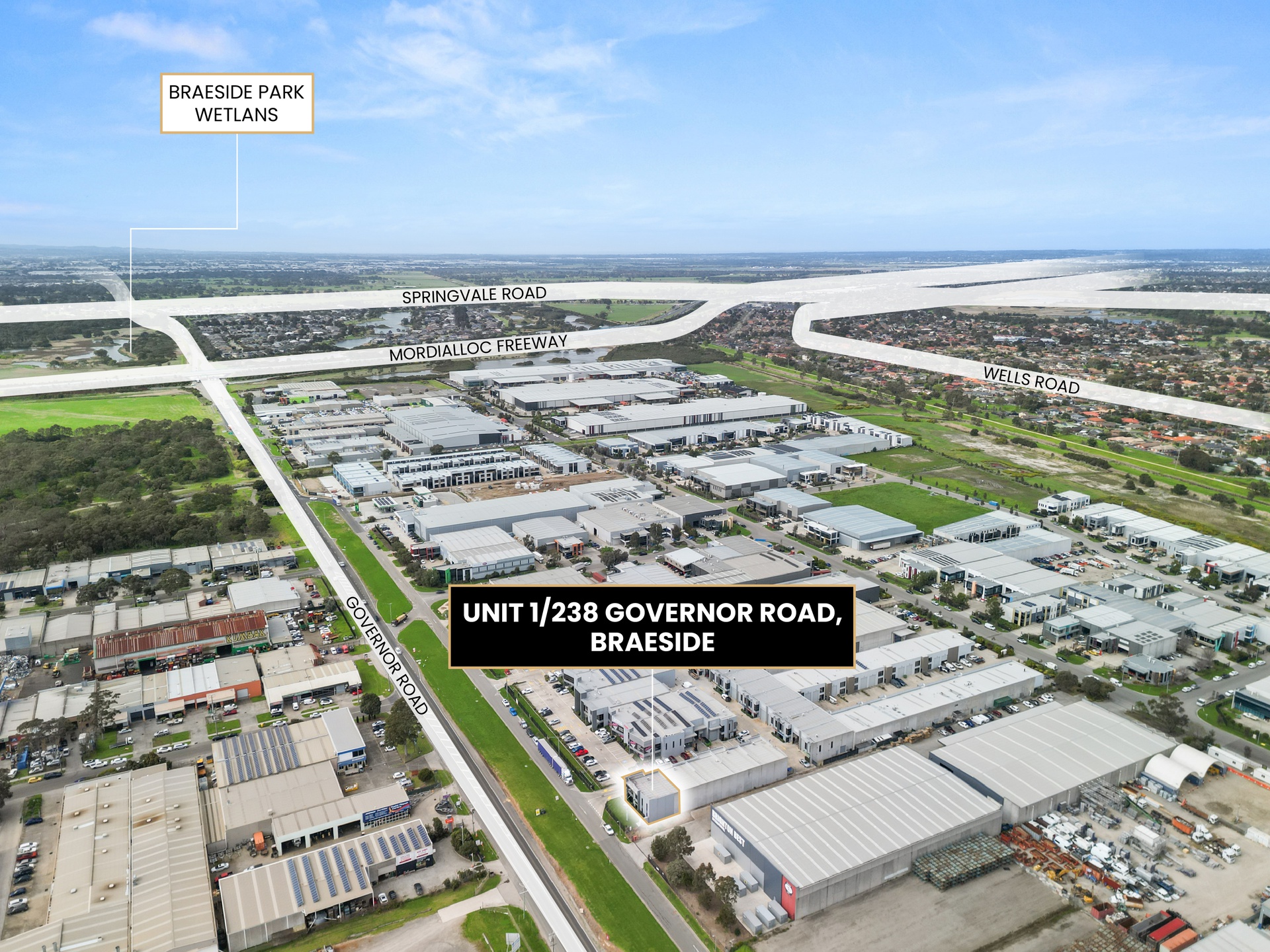 UNRIVALLED EXPOSURE | PREMIER LOCATION