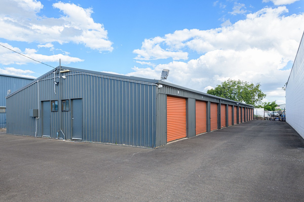Secure Industrial Storage with Flexible Units for Lease!