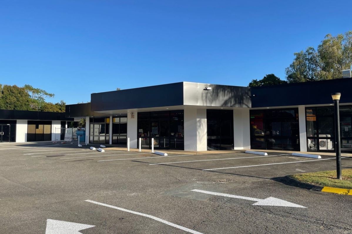 For Lease: 3/177 Government Road, LabradorHigh-Exposure Retail / Food Opportunity in Busy Labrador Location