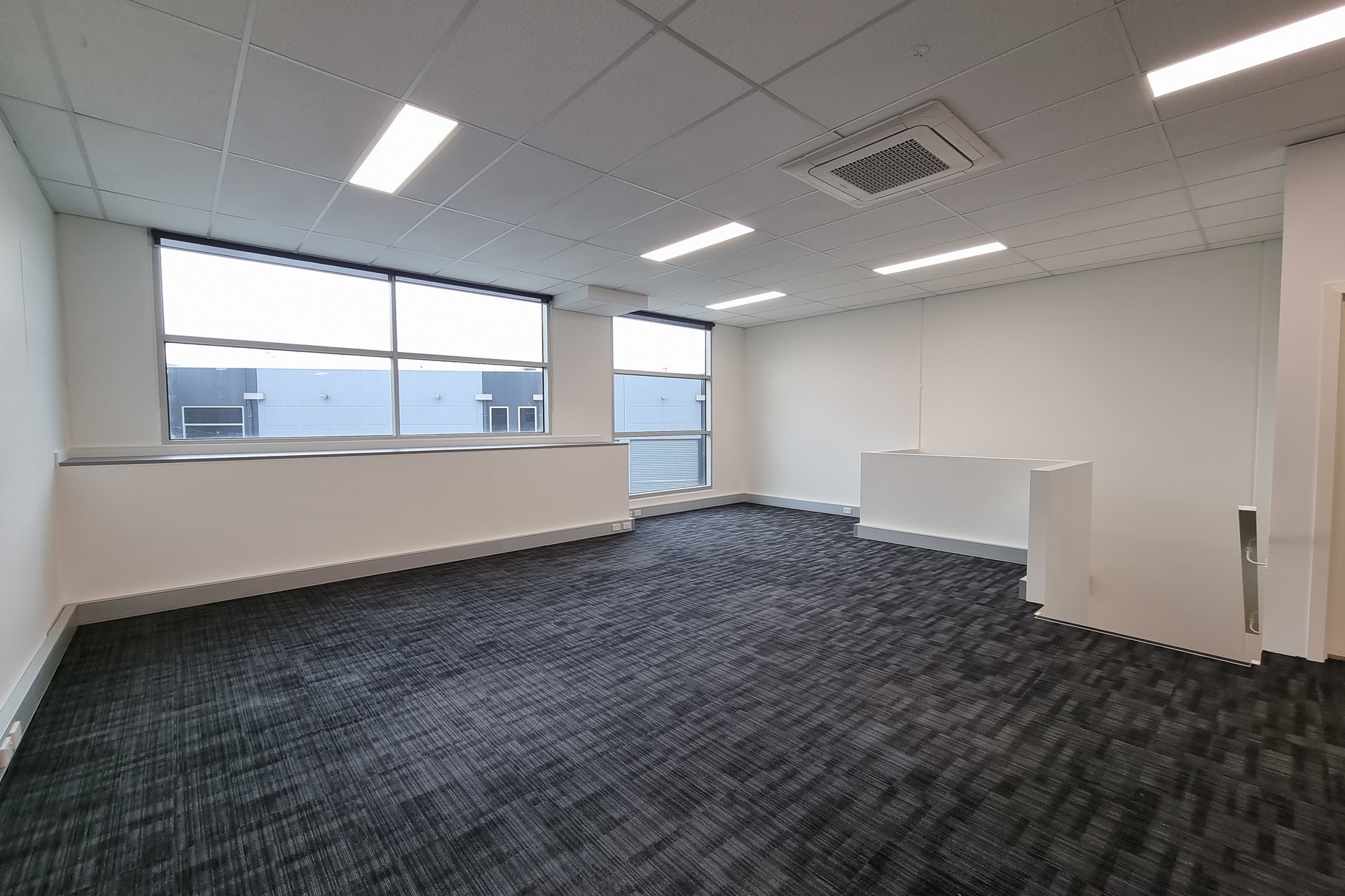 WAREHOUSE & OFFICE COMBINATION