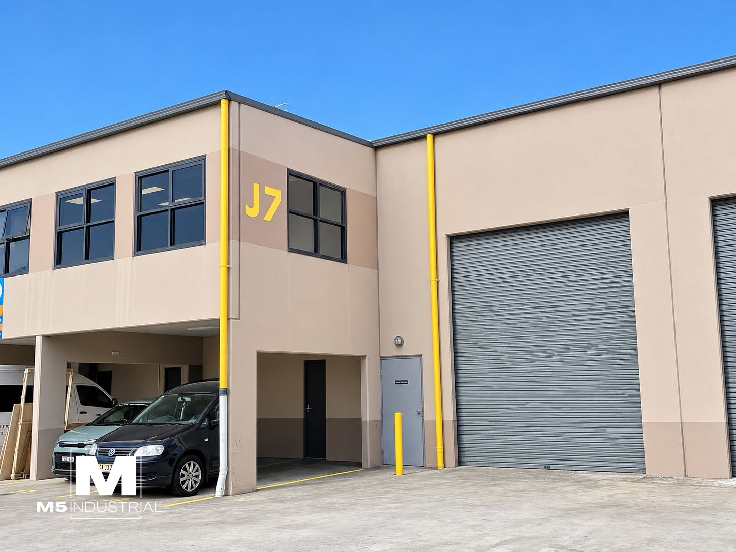 180sqm - High Clearance Strata unit in Secure Complex