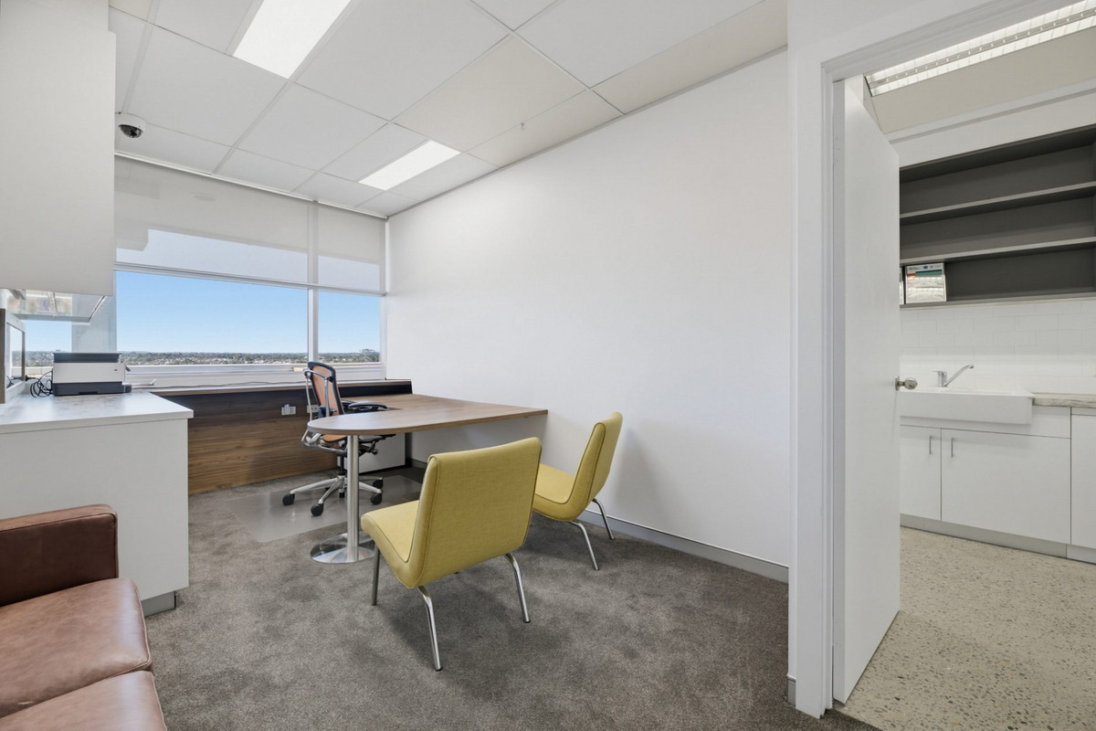 Fully Furnished Office Space For Lease