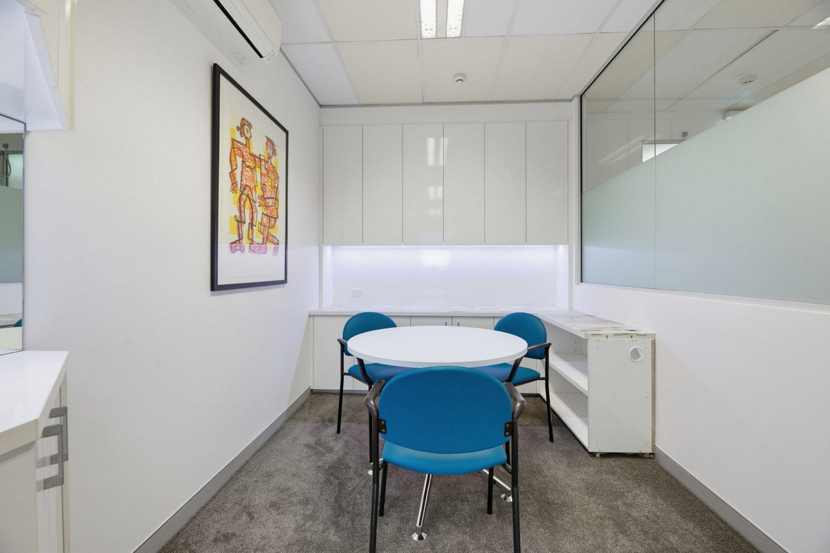 Fully Furnished Office Space For Lease