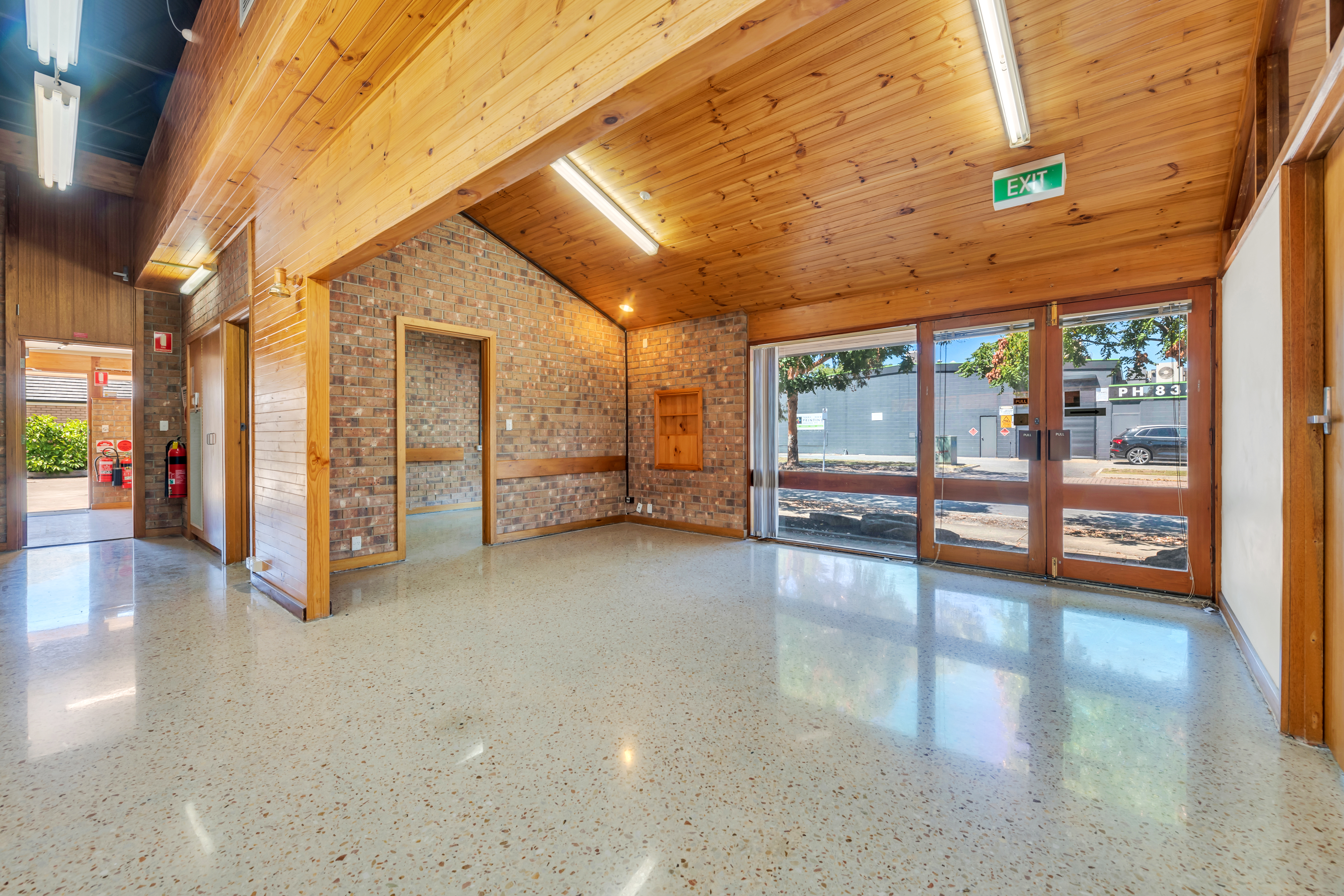 Valuable Corner Position. Ideal Offices/Consulting Rooms or Retail