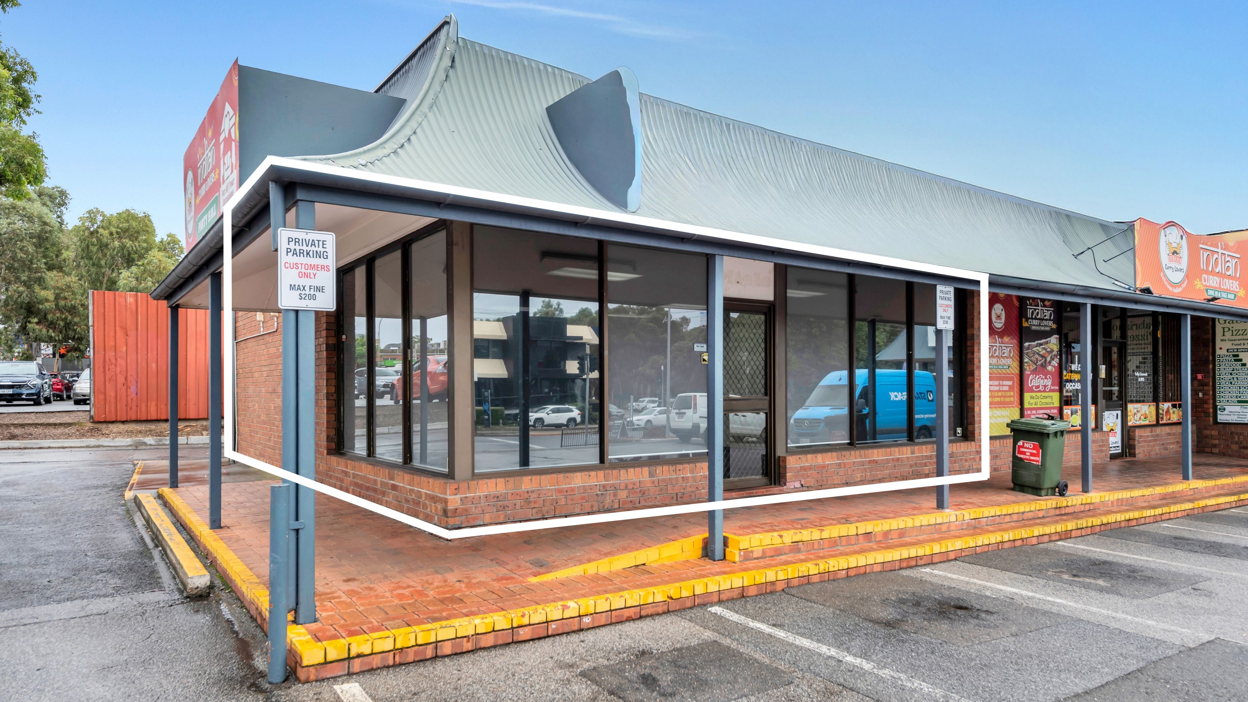 Retail / Office Opportunity in Established Salisbury Shopping Precinct
