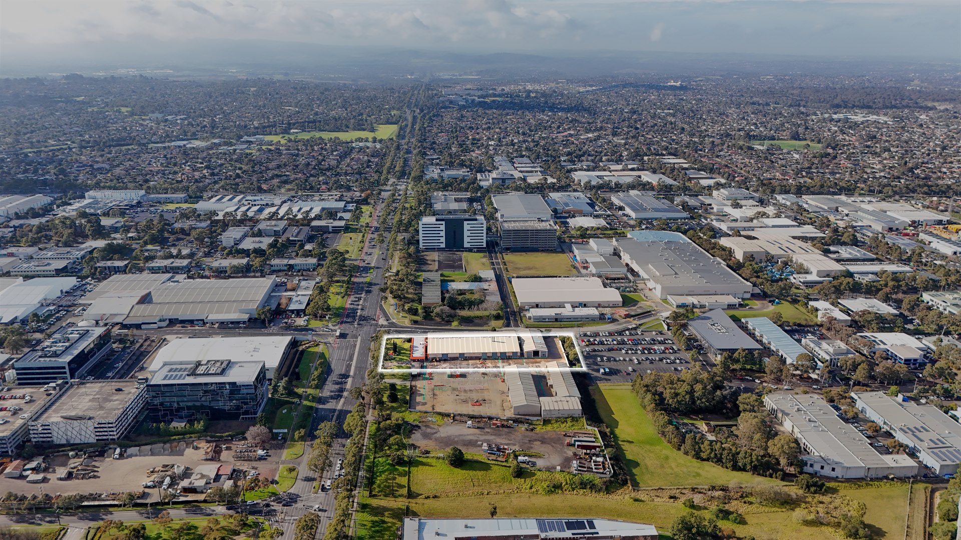 HIGH EXPOSURE INDUSTRIAL FREEHOLD IN THE HEART OF THE MONASH EMPLOYMENT PRECINCT