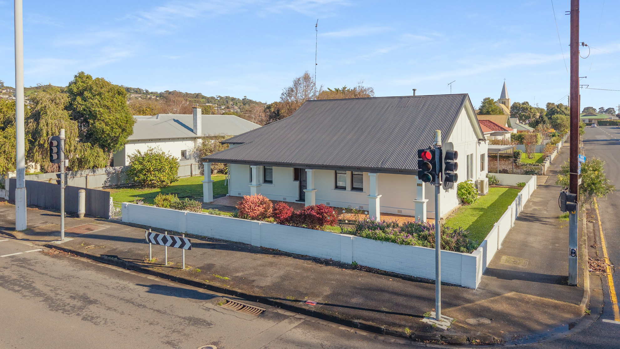 Extensively Renovated Property Suitable For Office Space (STCC) In Highly Sought After Location