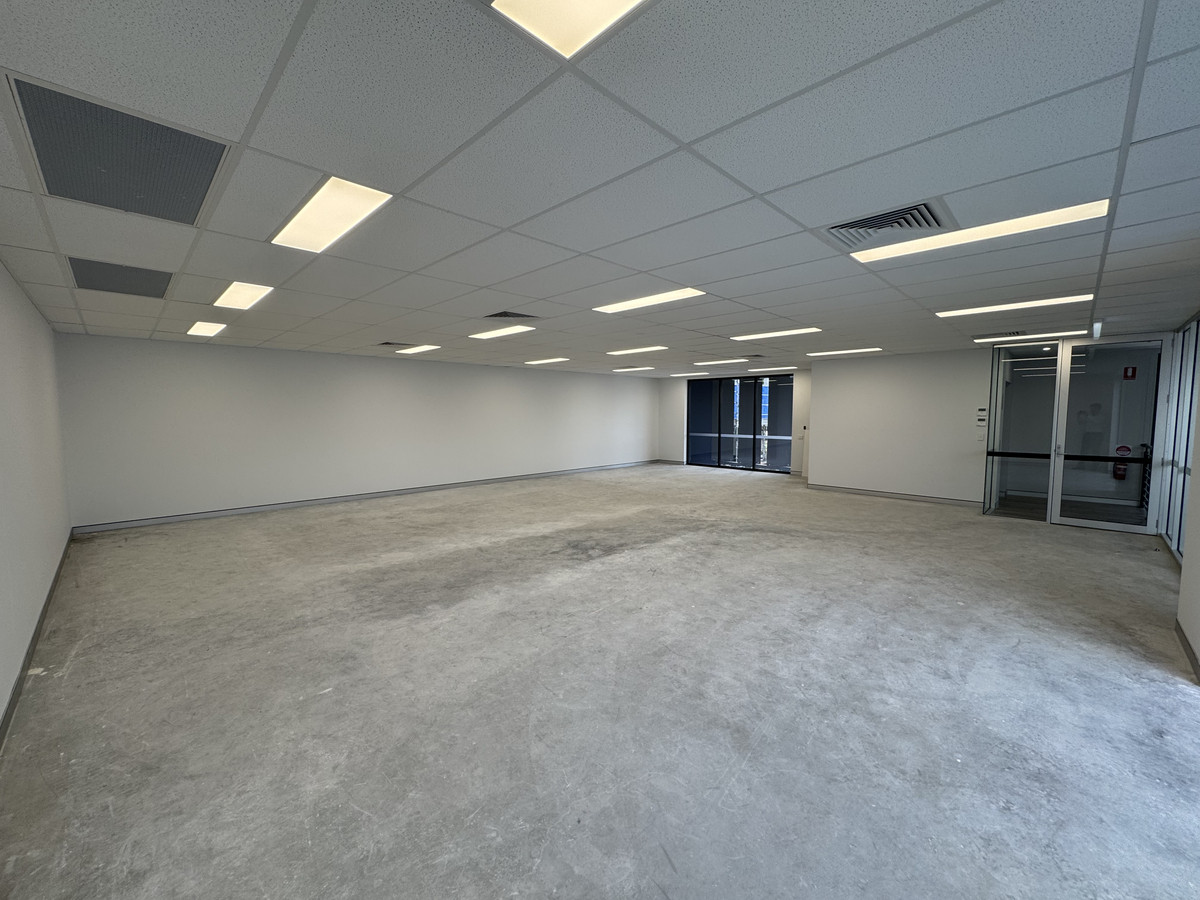 Prime Medical/Office Space. Available now.