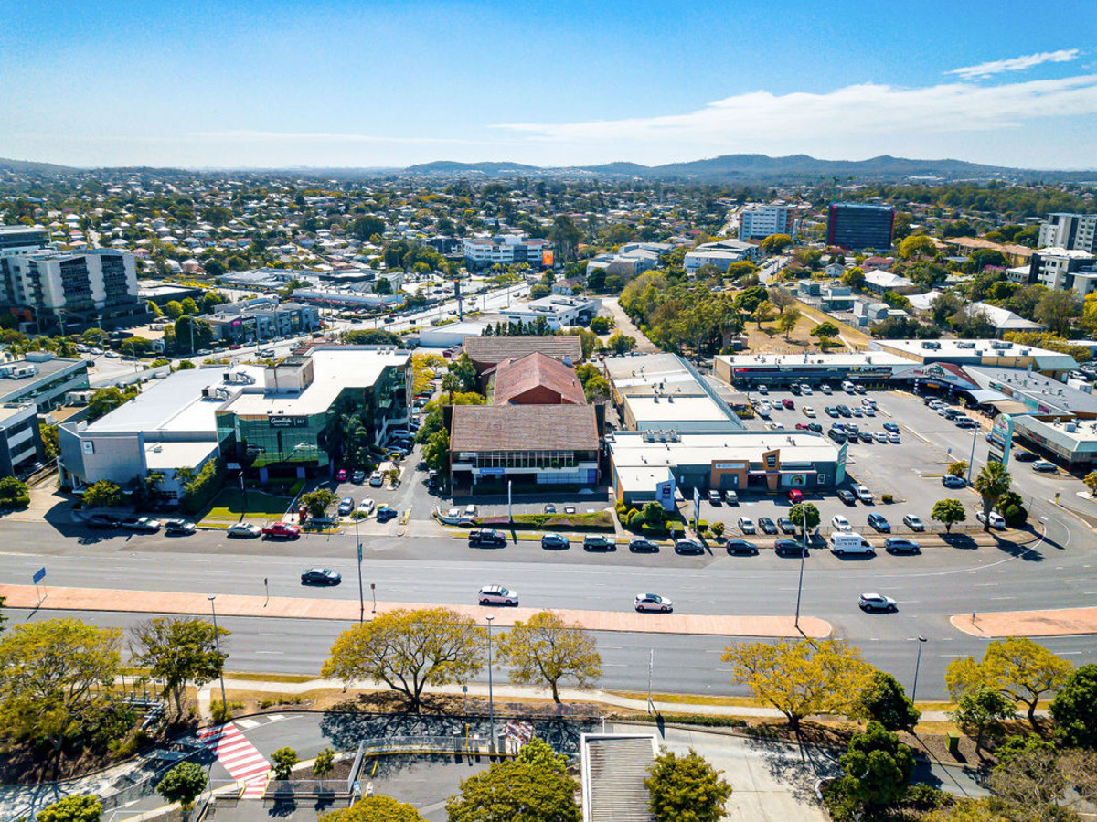 222sqm or 236sqm Directly Opposite Westfield Garden City. 9B Approved. Lift Access. Secure Basement Carpark.