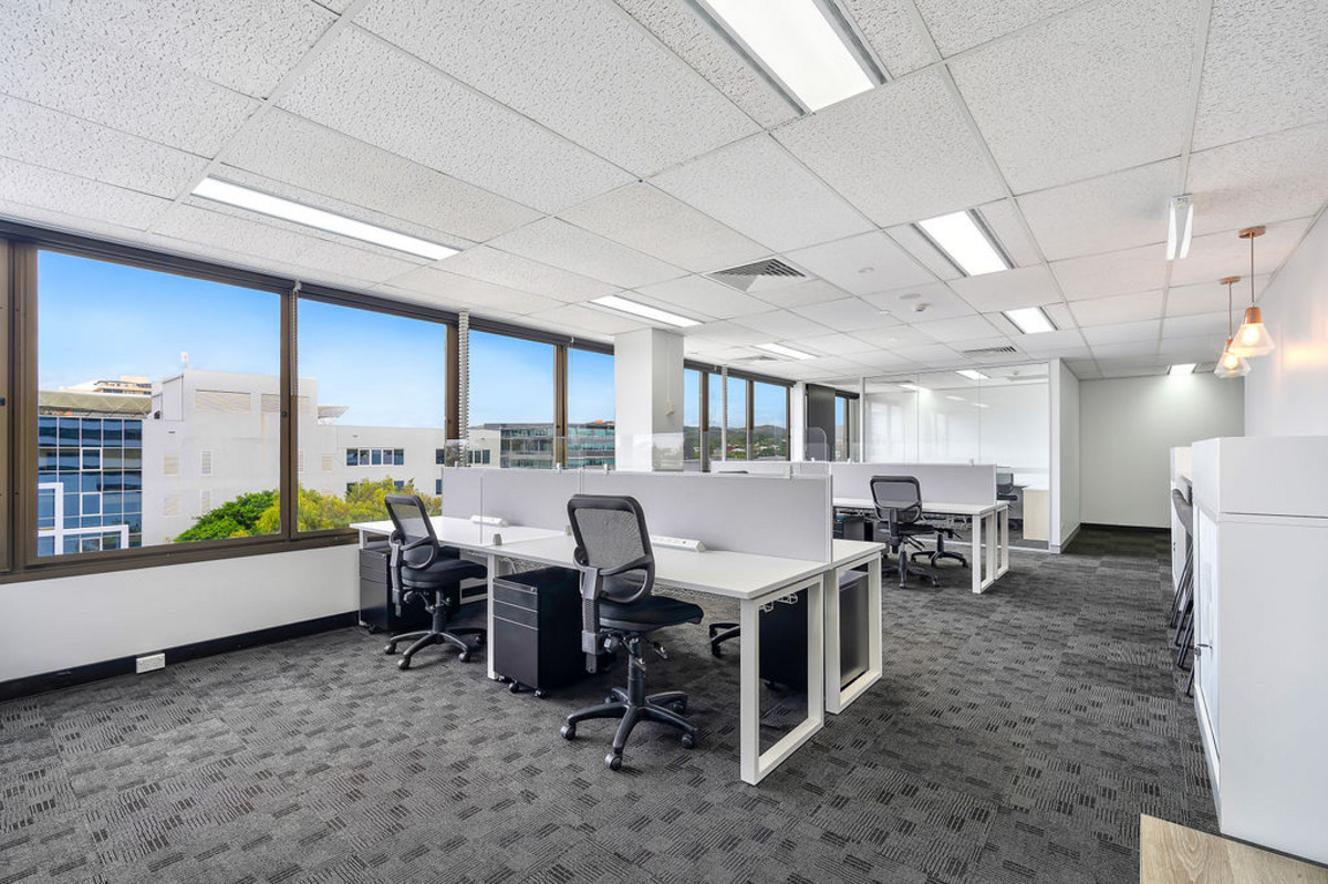 139sqm - 585sqm Premium Office Space with River and City Views