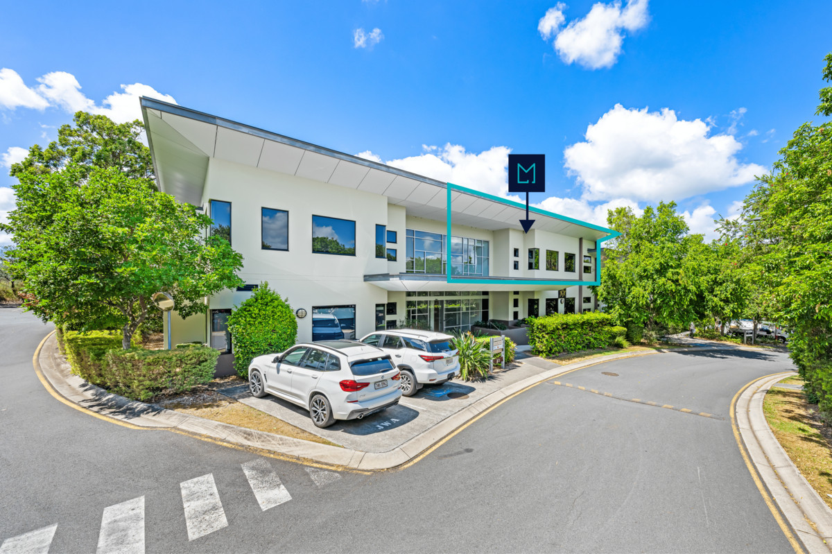 146sqm Quality Level 1 Office/Consulting Space with 7 Car Spaces. Short or Long Term Lease.