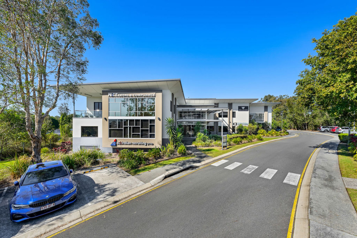 153sqm. Office/Medical Consulting. Up to 6 car spaces. Internal Medical Fitout.