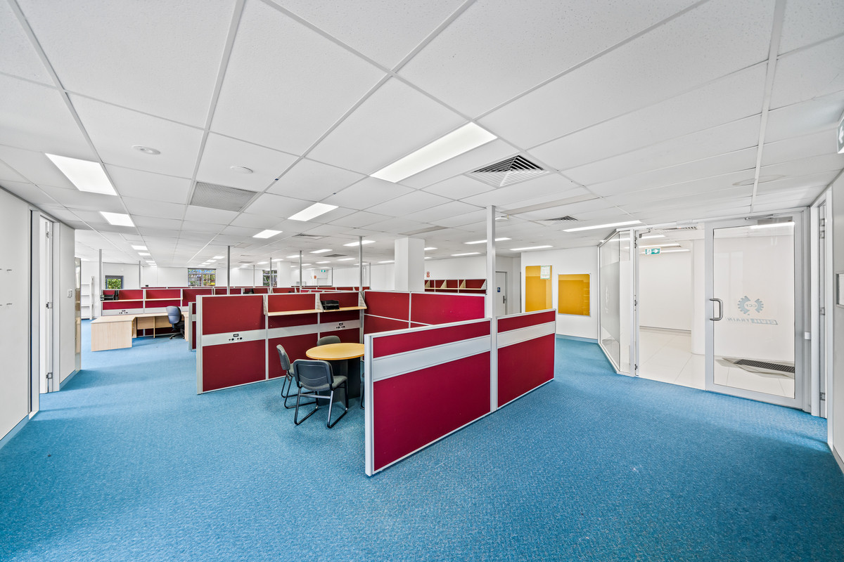 462 sqm Fitted Office/Consulting/Training Space. Lift Access. Up to 15 Exclusive Car Spaces Onsite.