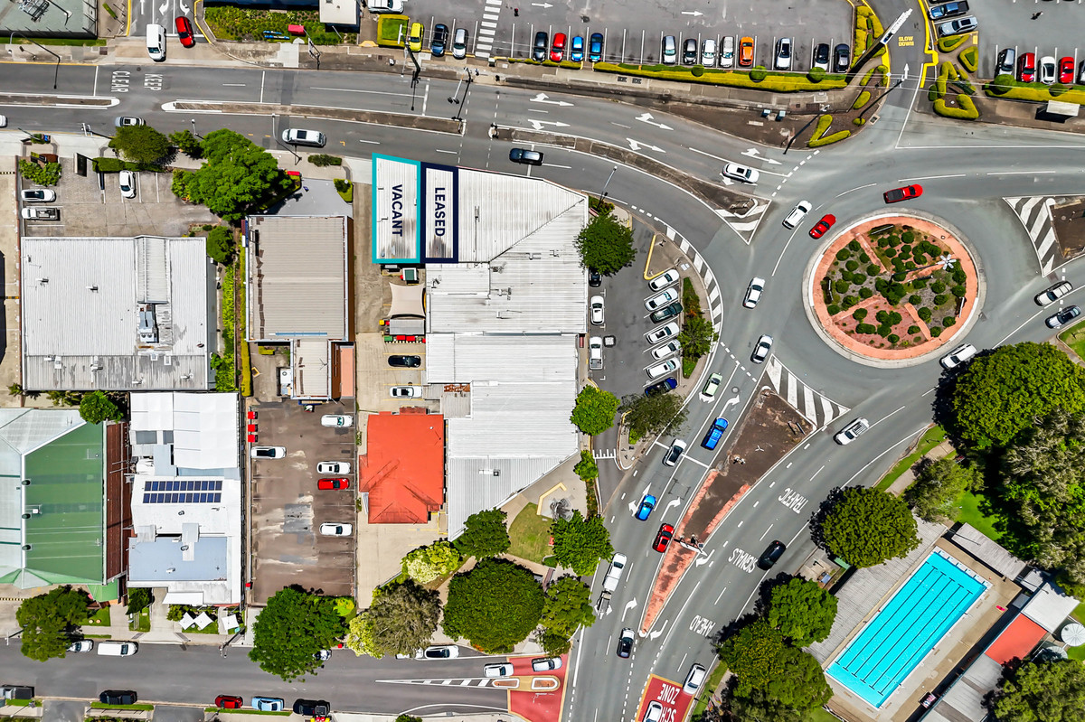 72sqm or 62sqm Retail Shops in Prime Location. Exclusive Car Park. Immediate Sale.