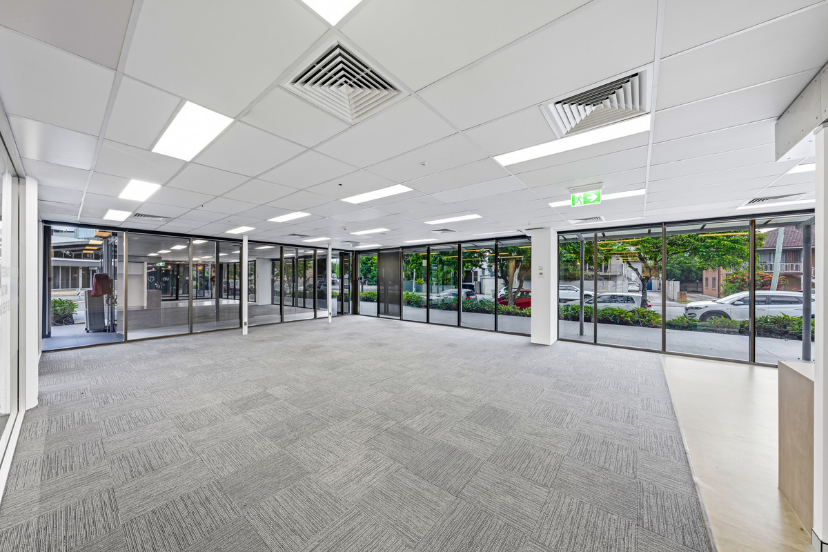 151 - 379sqm Ground Floor Office / Consulting / Showroom. 7 Onsite Car Spaces