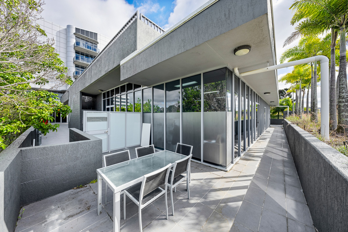 257sqm Ground Floor Office + 77sqm Balcony. Occupy & Invest. 13 Car Spaces.