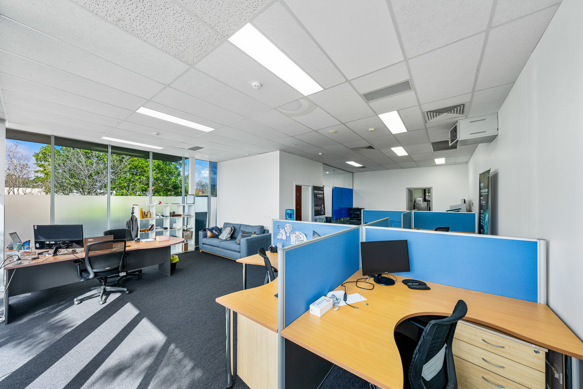 257sqm Ground Floor Office + 77sqm Balcony. Occupy & Invest. 13 Car Spaces.