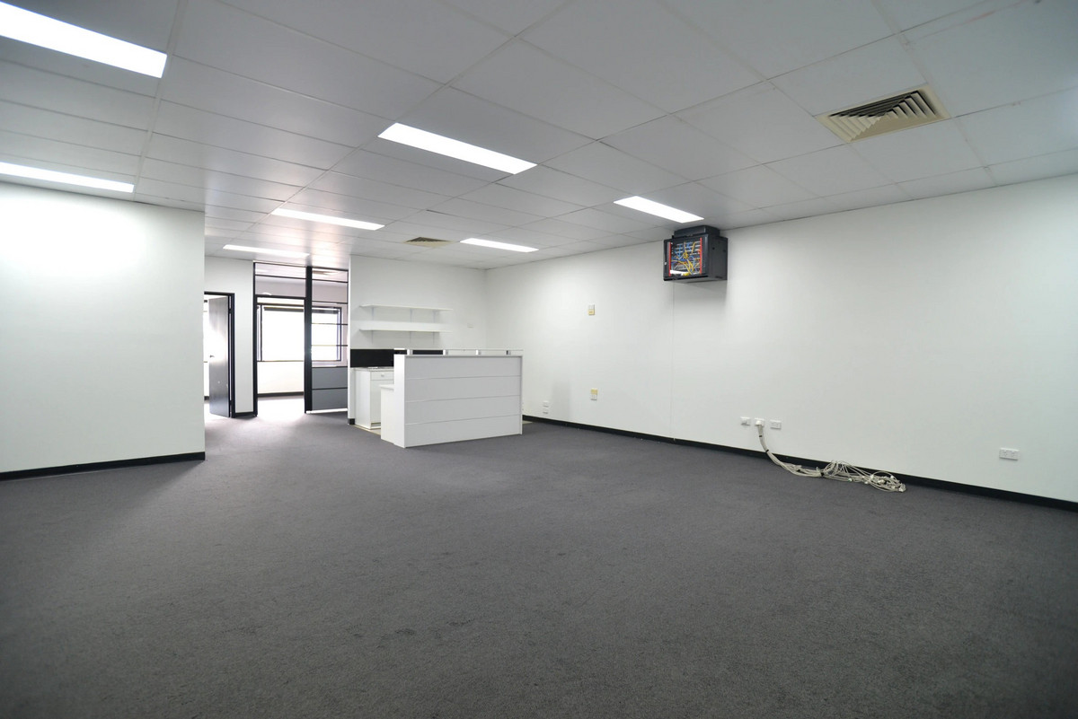 Unbeatable M1 Exposure. 240sqm Office. Up to 7 Car Parks.
