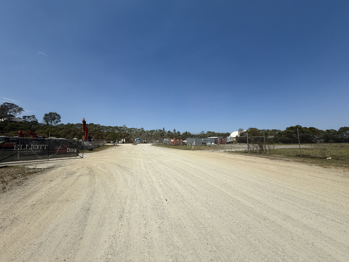 4800sqm of Prime Hardstand. Secure & Gated Complex.
