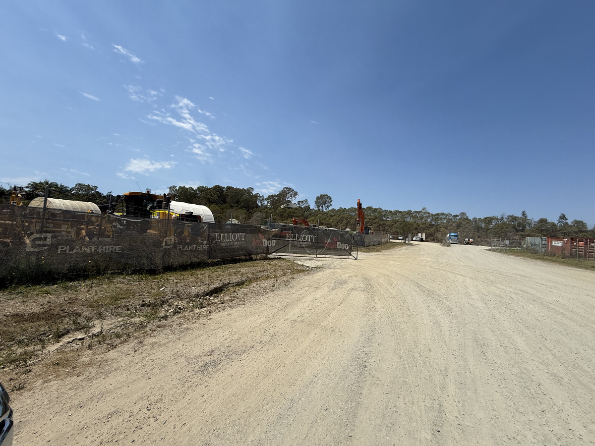 4800sqm of Prime Hardstand. Secure & Gated Complex.