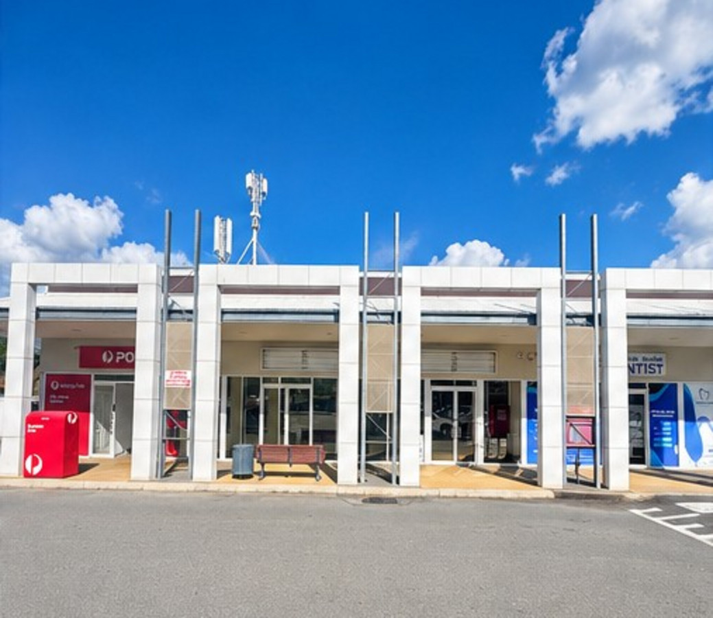 High Exposure Retail/Office Tenancy - 146m
