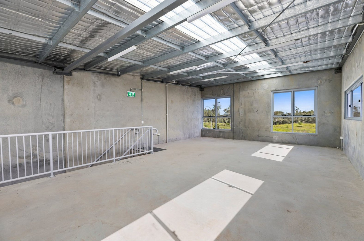 156sqm to 175sqm Warehouse / Office / Care Taker. Sale / Lease. New High Spec Industrial Units.