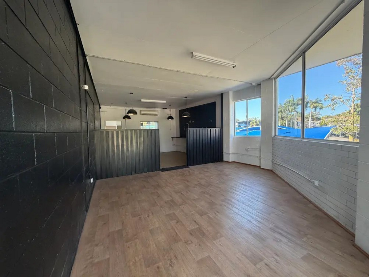 70sqm Retail Shop. Front & Rear Access | Deal to be Done