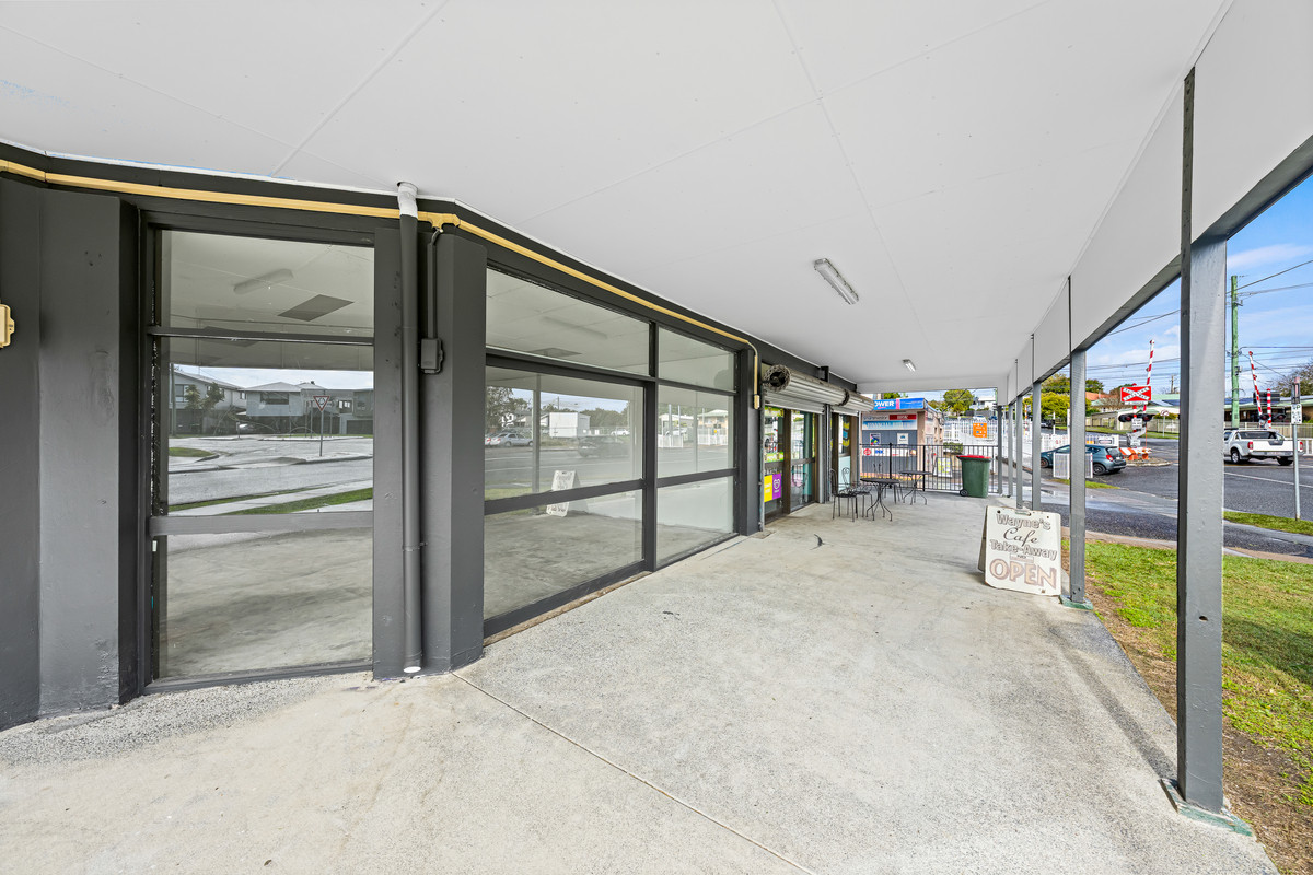 67sqm Retail Shop. Exposure & Onsite Car Parking